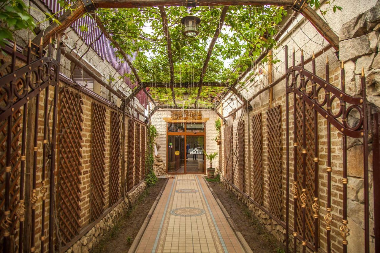 Platan Hotel Samarkand Exterior photo